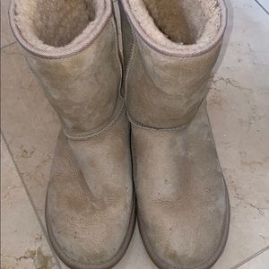 Authentic Beige Uggs size 9